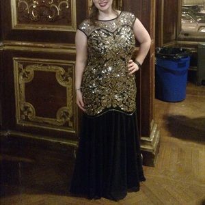 Dress (prom, formal)